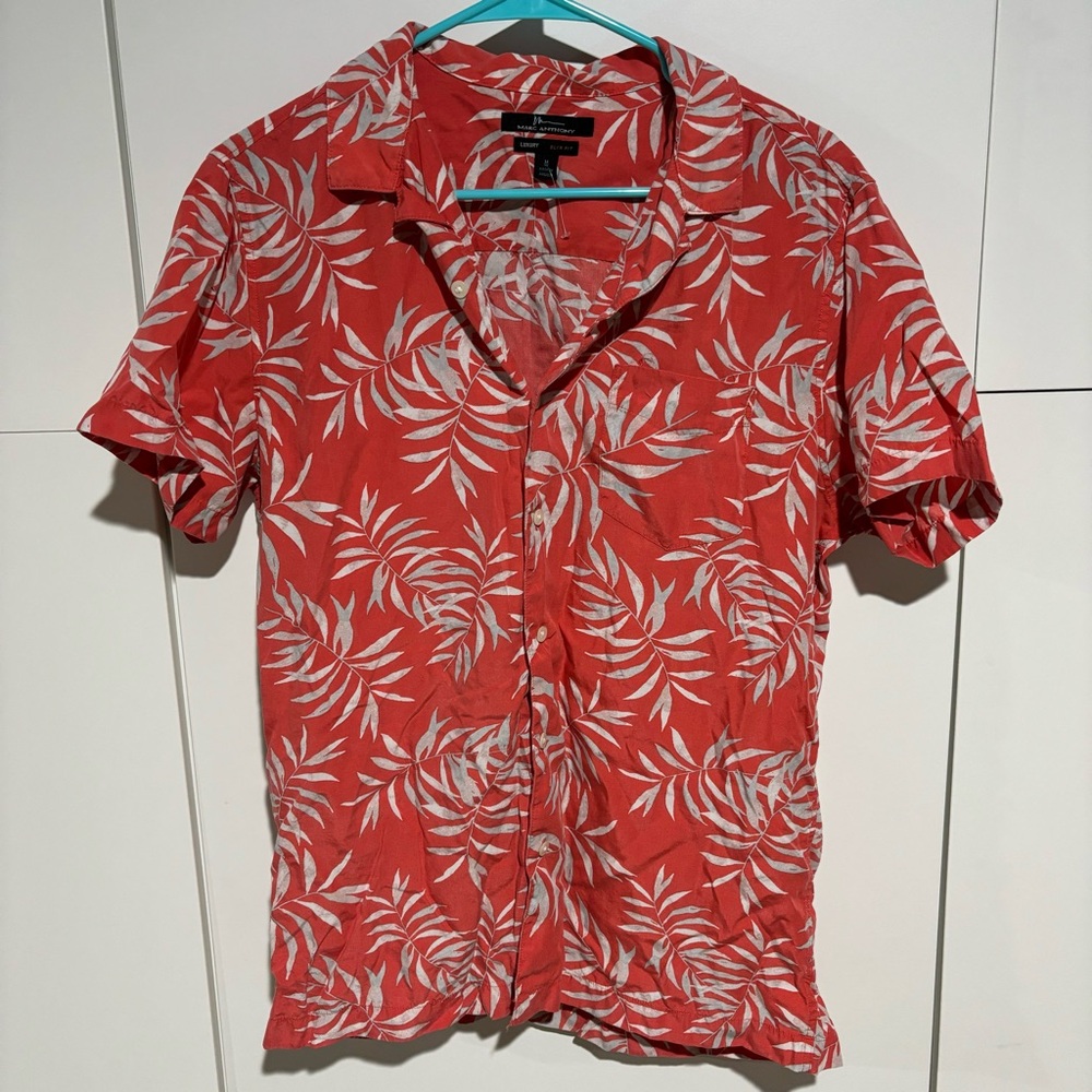 Marc Anthony Mens Medium Shirt Red Pink and White Casual Button Down Vacation